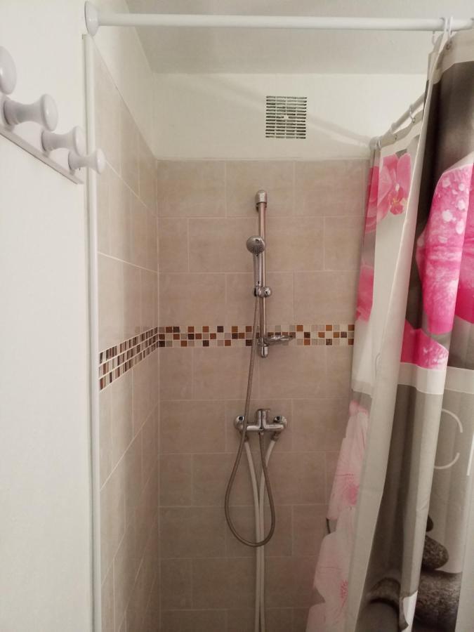 Appartement Centre Guadeloupe, Accessible Et Proche Les Abymes Exterior foto
