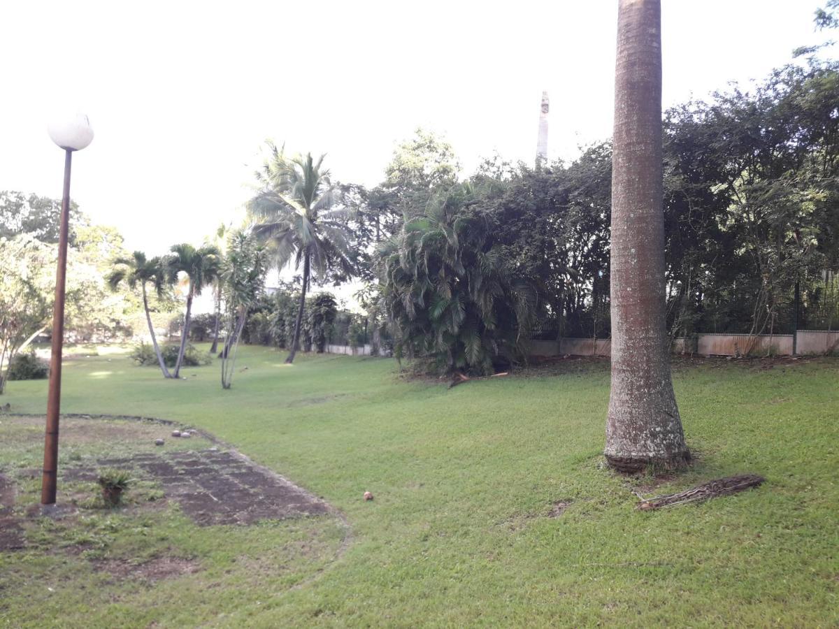 Appartement Centre Guadeloupe, Accessible Et Proche Les Abymes Exterior foto